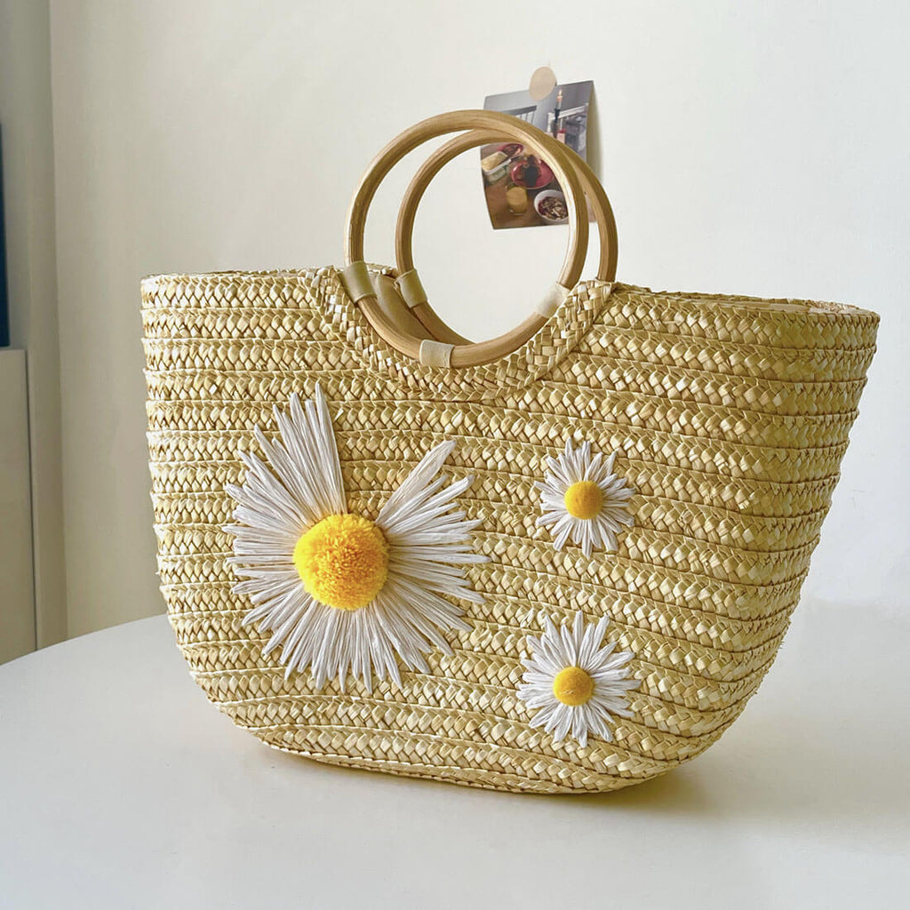 Stella Ring Handle Woven Straw Daisy Clutch bags WAAMII   